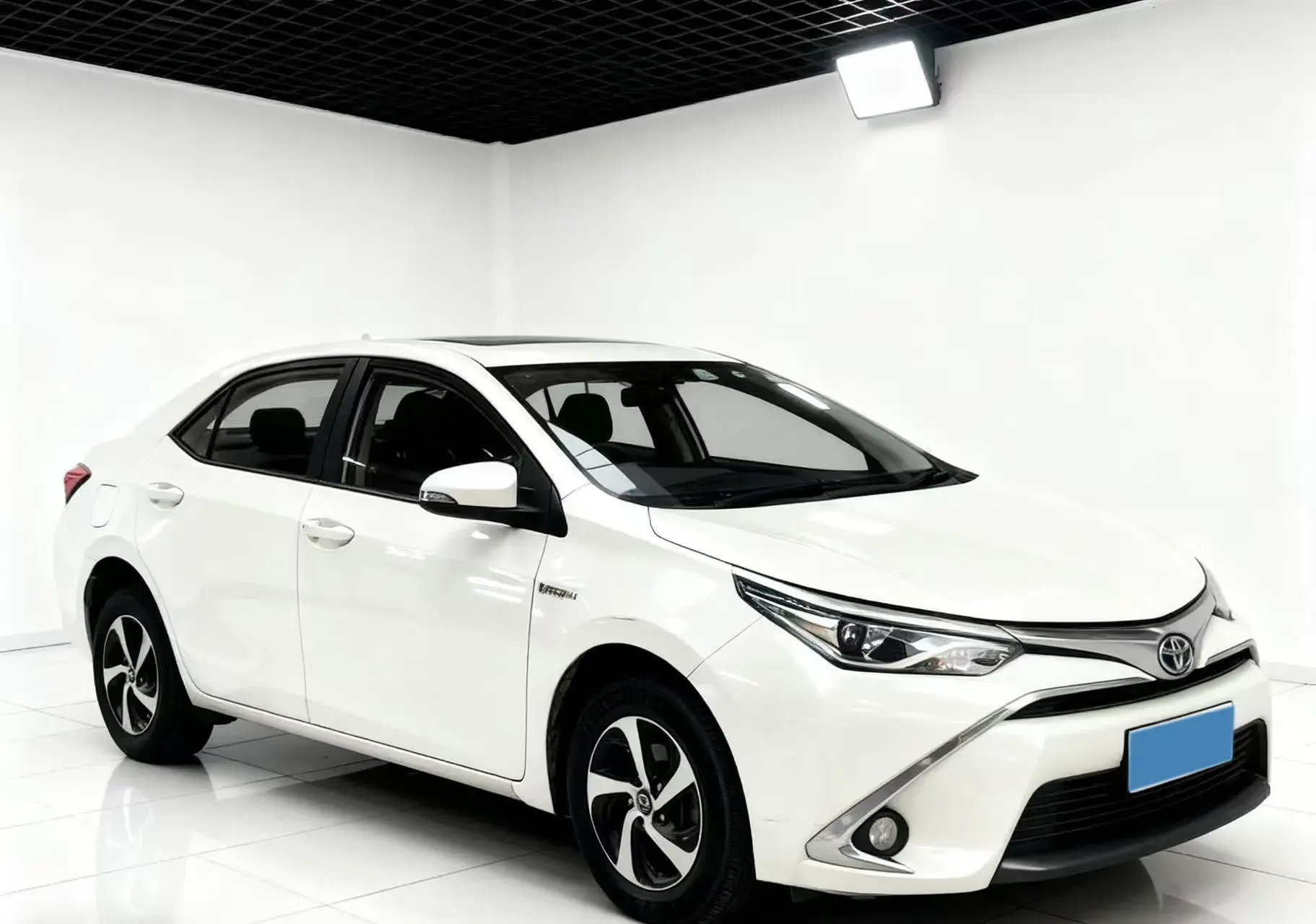 2017 TOYOTA LEVIN thumbnail 3