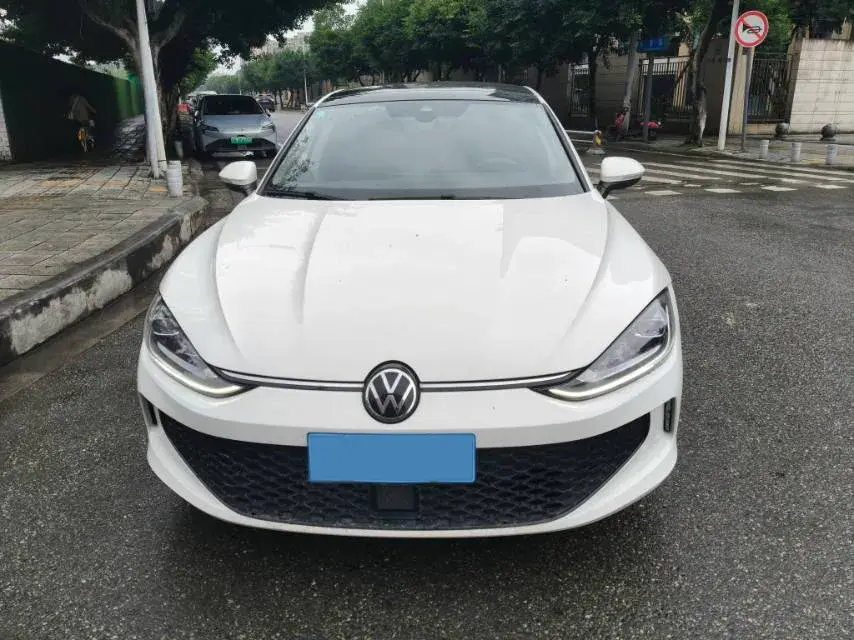 2022 VOLKSWAGEN LAMANDO thumbnail 2