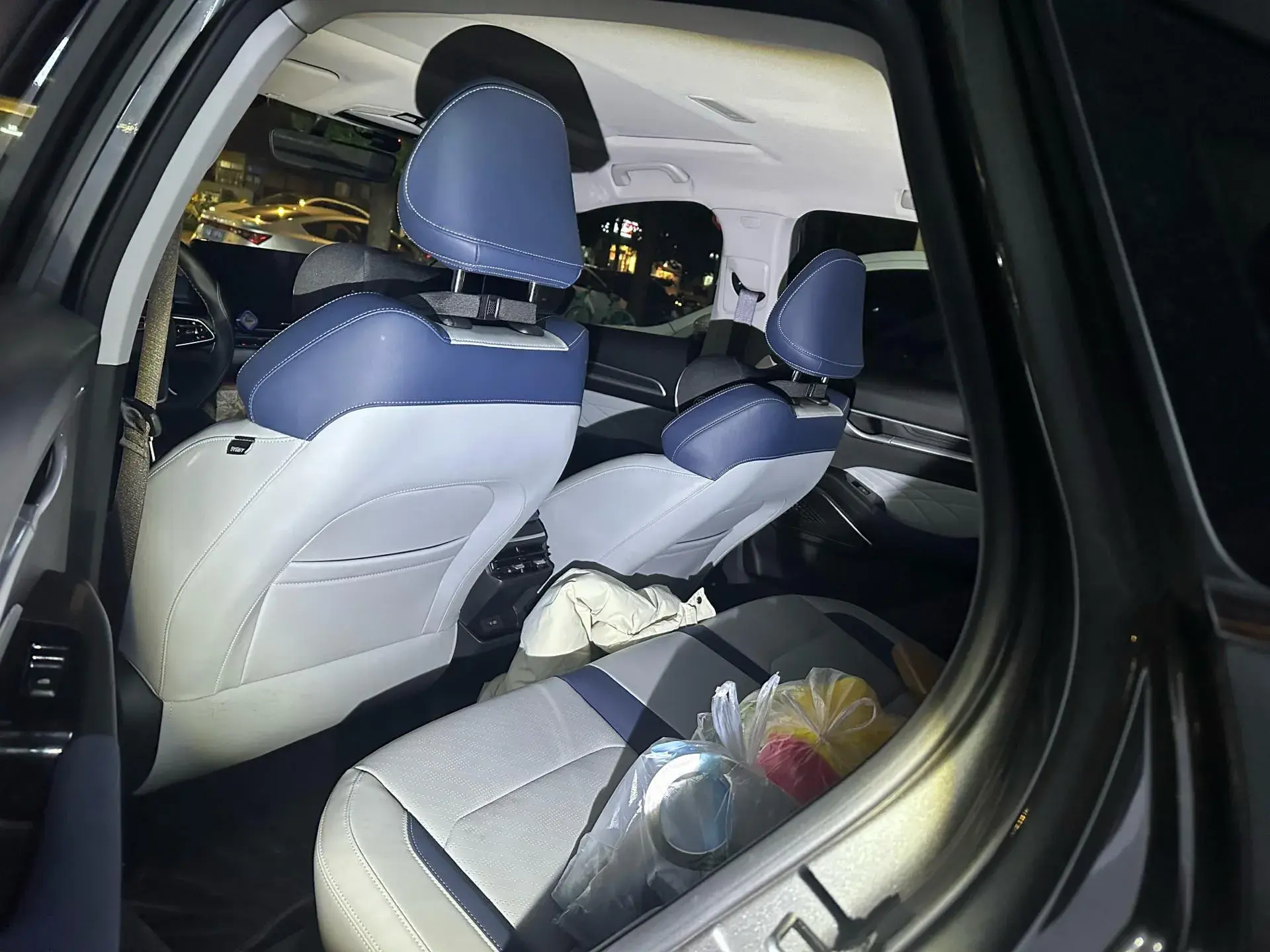 2022 GEELY EMGRAND thumbnail 3