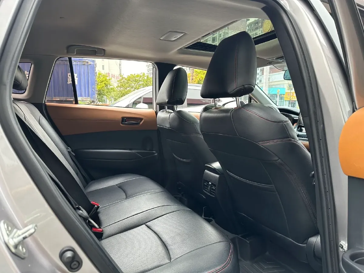 2022 Toyota Corolla Cross 2.0L 171HP L4 CVT,autocango,china used car exporter,china ev exporter,chinese used car exporter,chinese used ev exporter