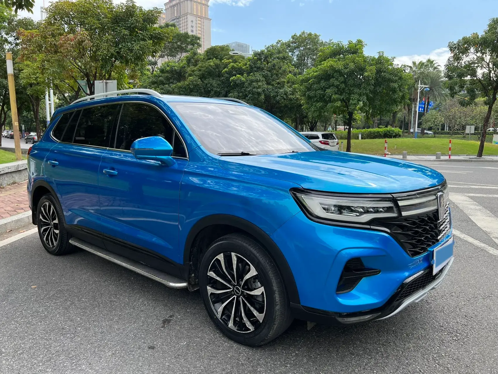 2021 ROEWE RX5 thumbnail 3