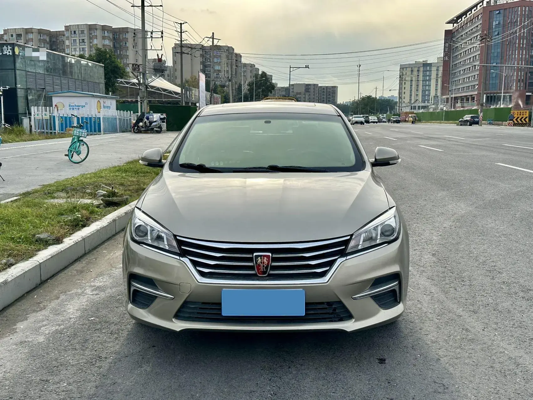 2018 ROEWE 360 thumbnail 3