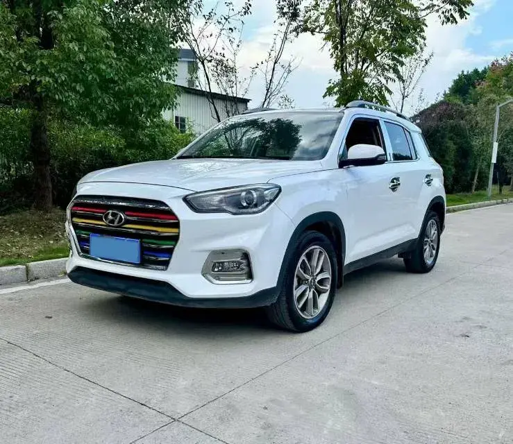 2019 HYUNDAI IX35 view 1