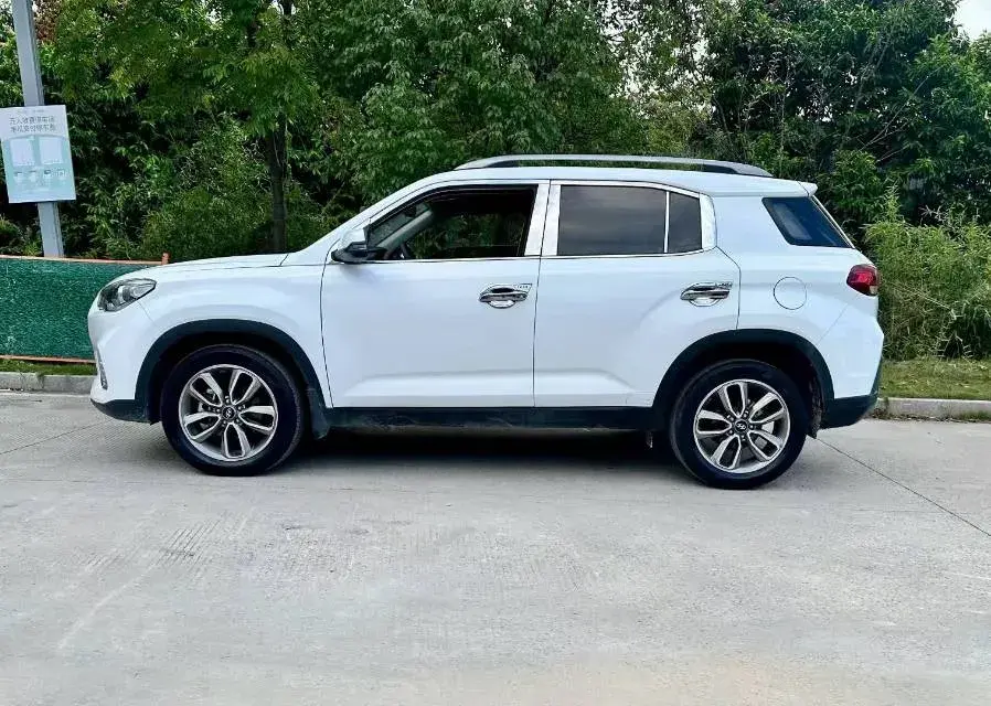 2019 HYUNDAI IX35 thumbnail 3