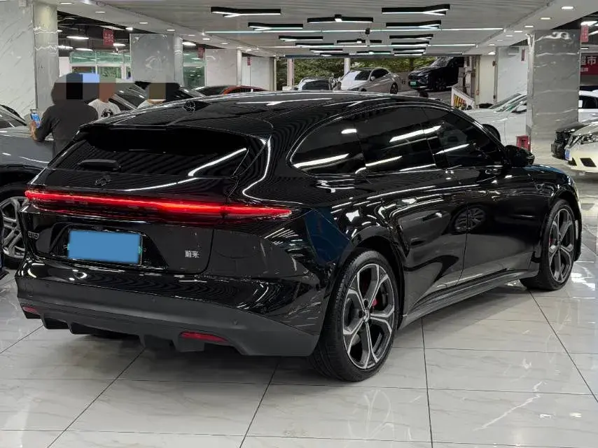 2024 NIO ET5T thumbnail 3