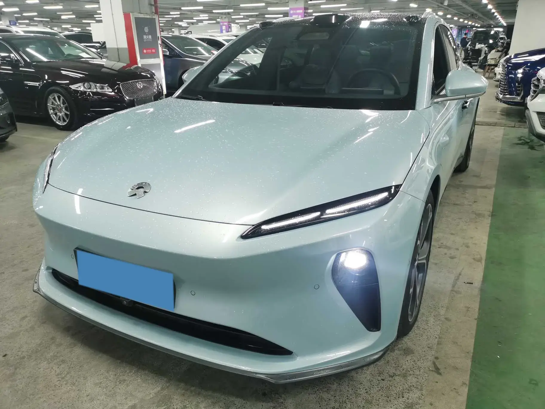 2024 NIO ET5T view 1
