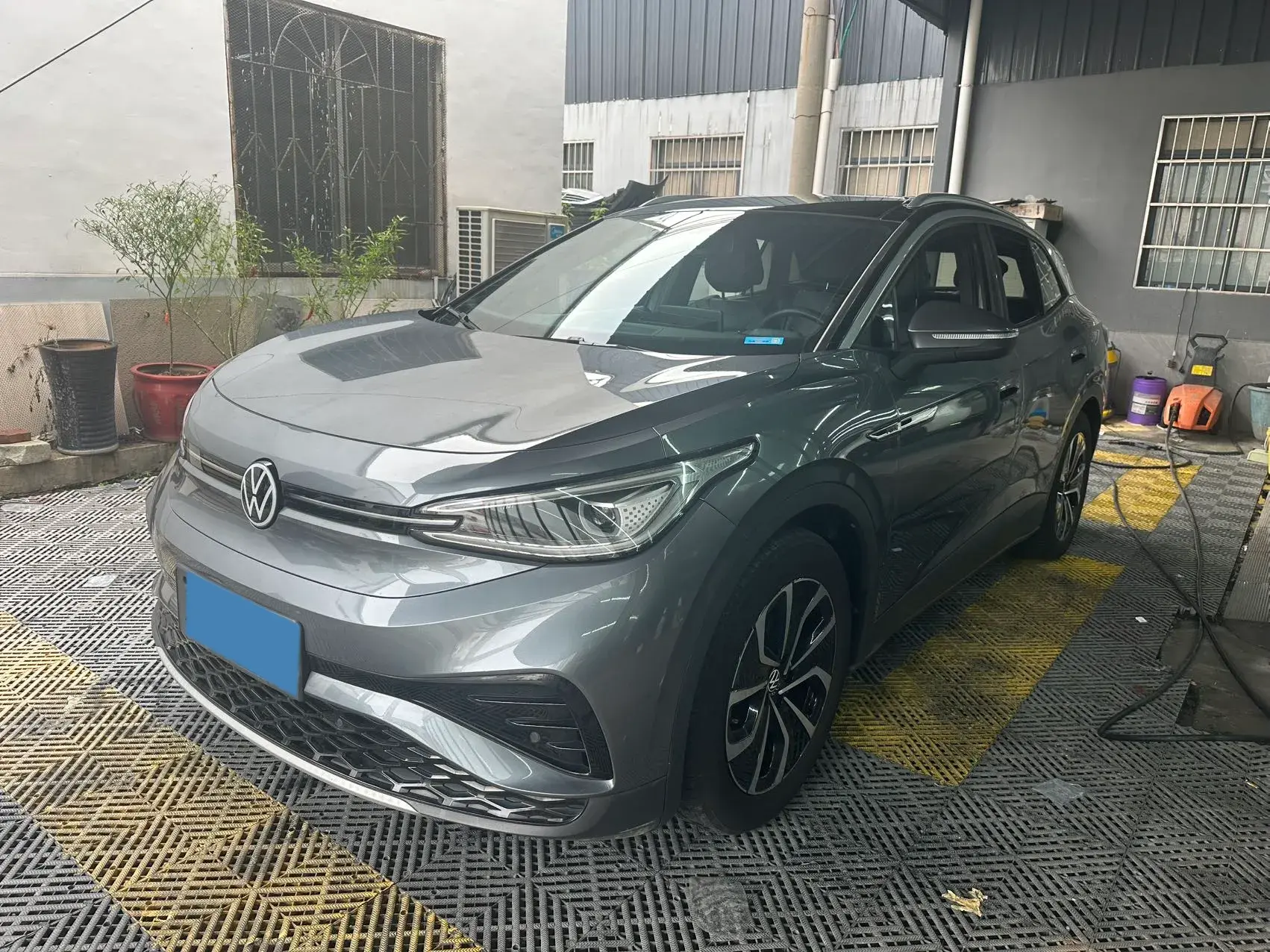 2022 VOLKSWAGEN ID.4 view 1