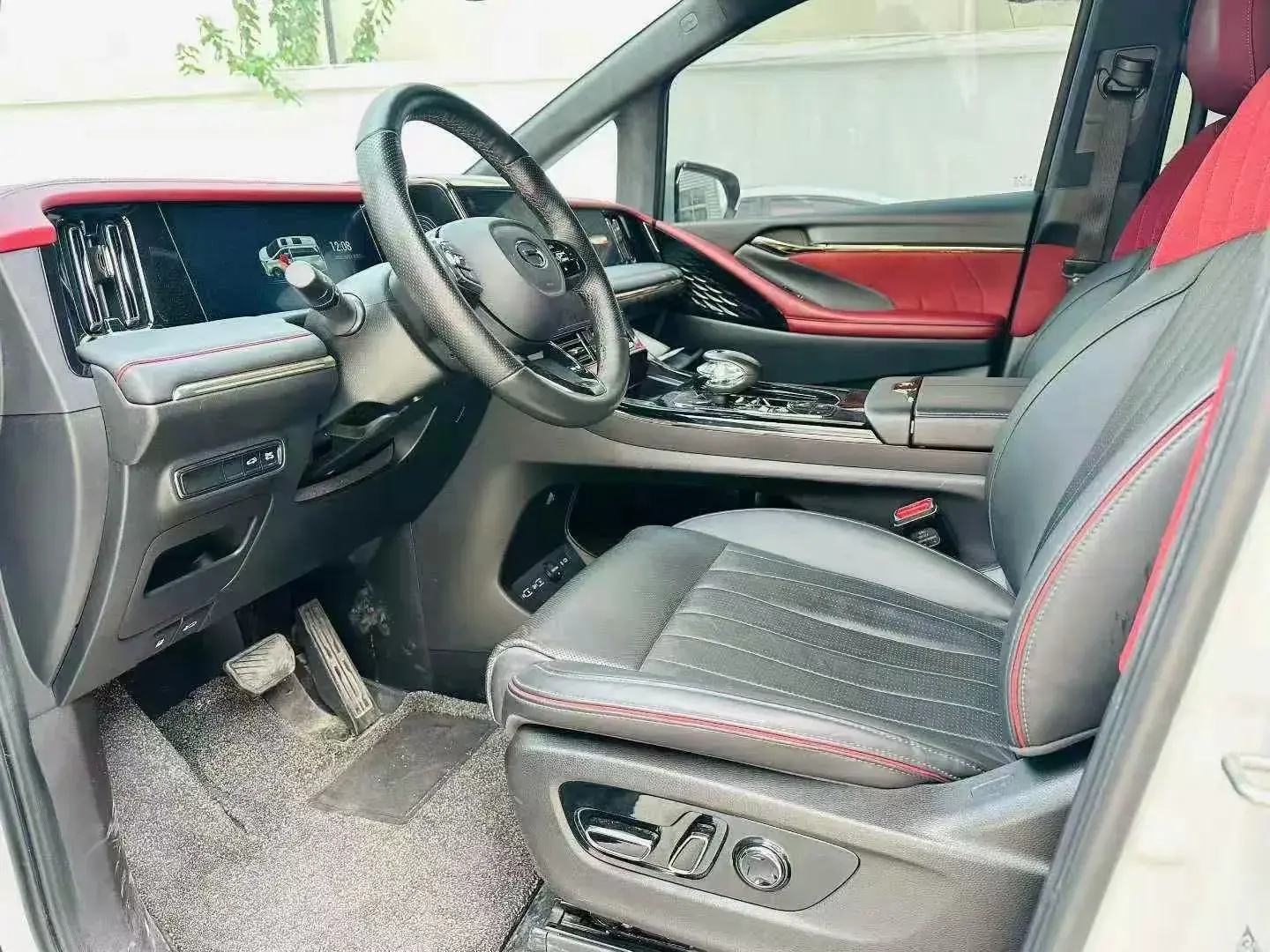 2023 GAC TRUMPCHI thumbnail 3