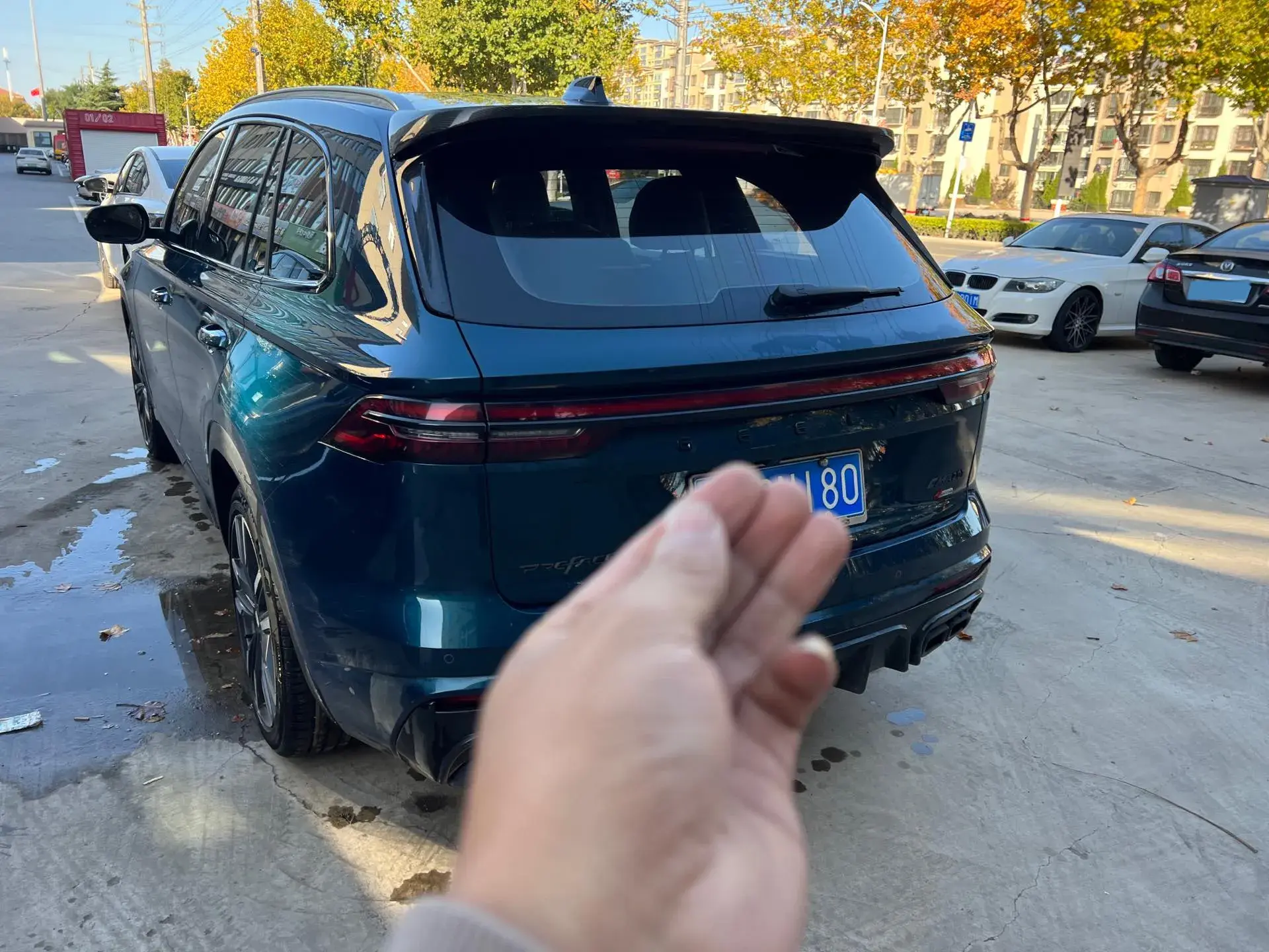 2021 GEELY MONJARO thumbnail 3