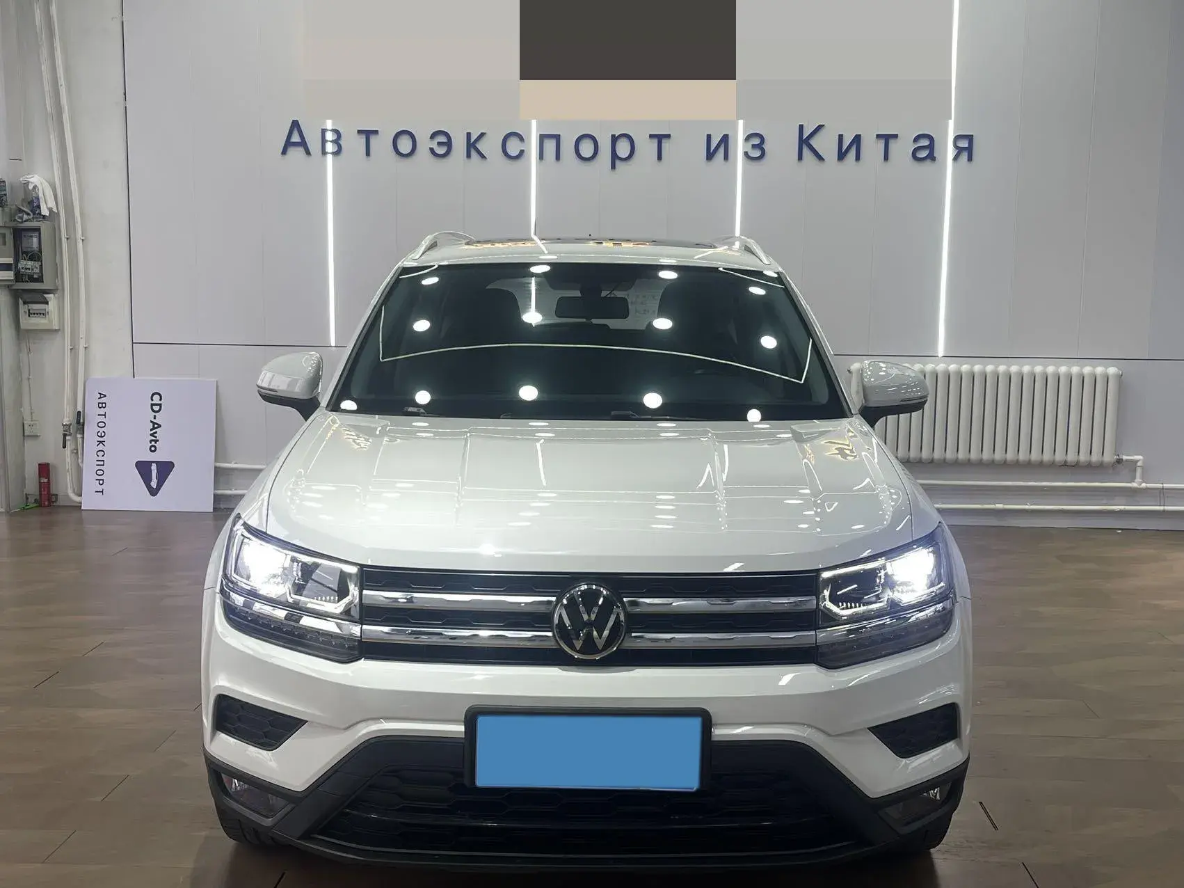 2021 VOLKSWAGEN THARU thumbnail 3