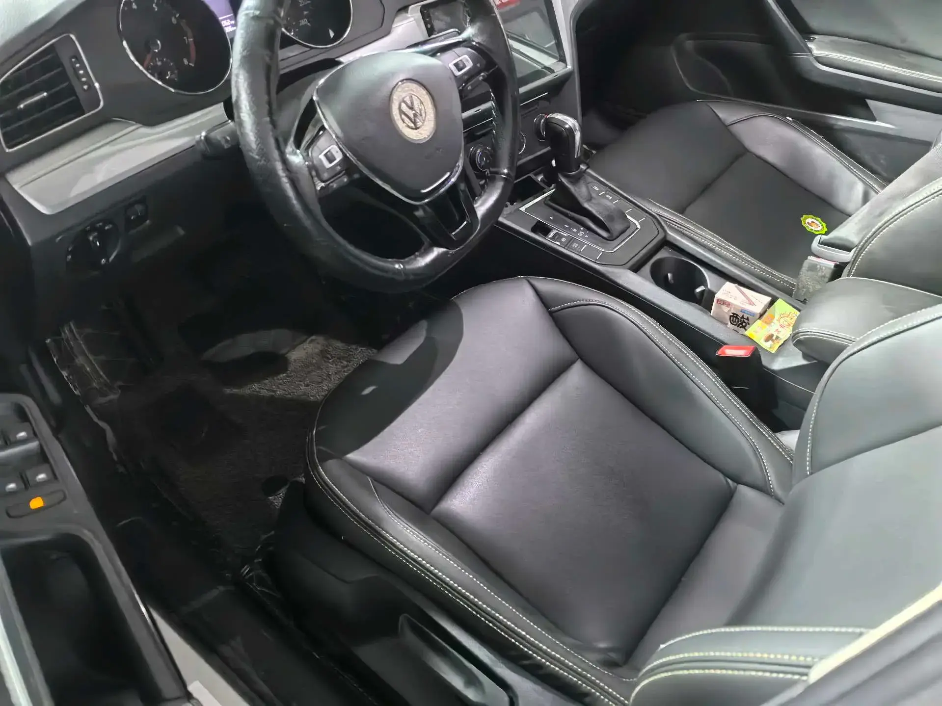 2018 VOLKSWAGEN LAMANDO thumbnail 4