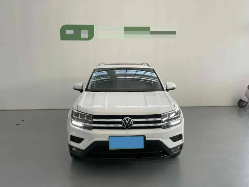 2021 VOLKSWAGEN THARU thumbnail 2