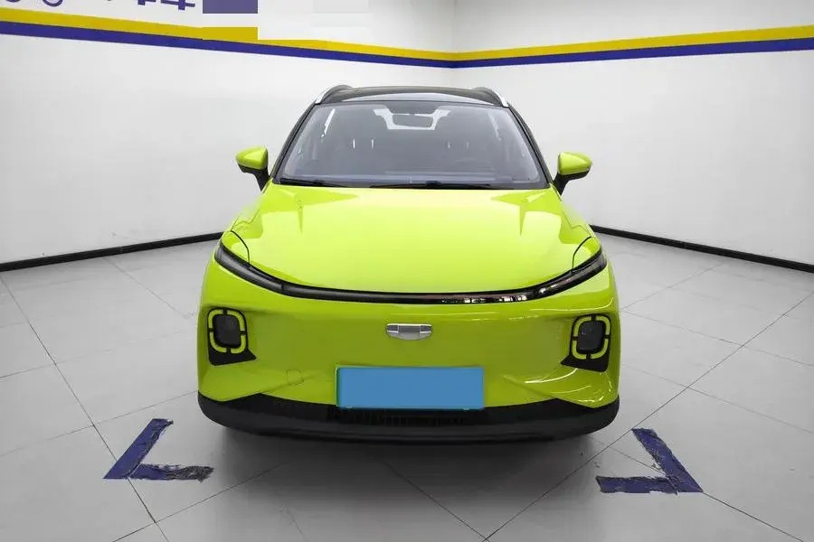 2022 GEOMETRY E thumbnail 2