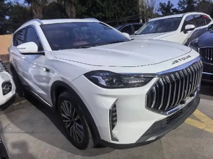 2023 JETOUR X70 thumbnail 3