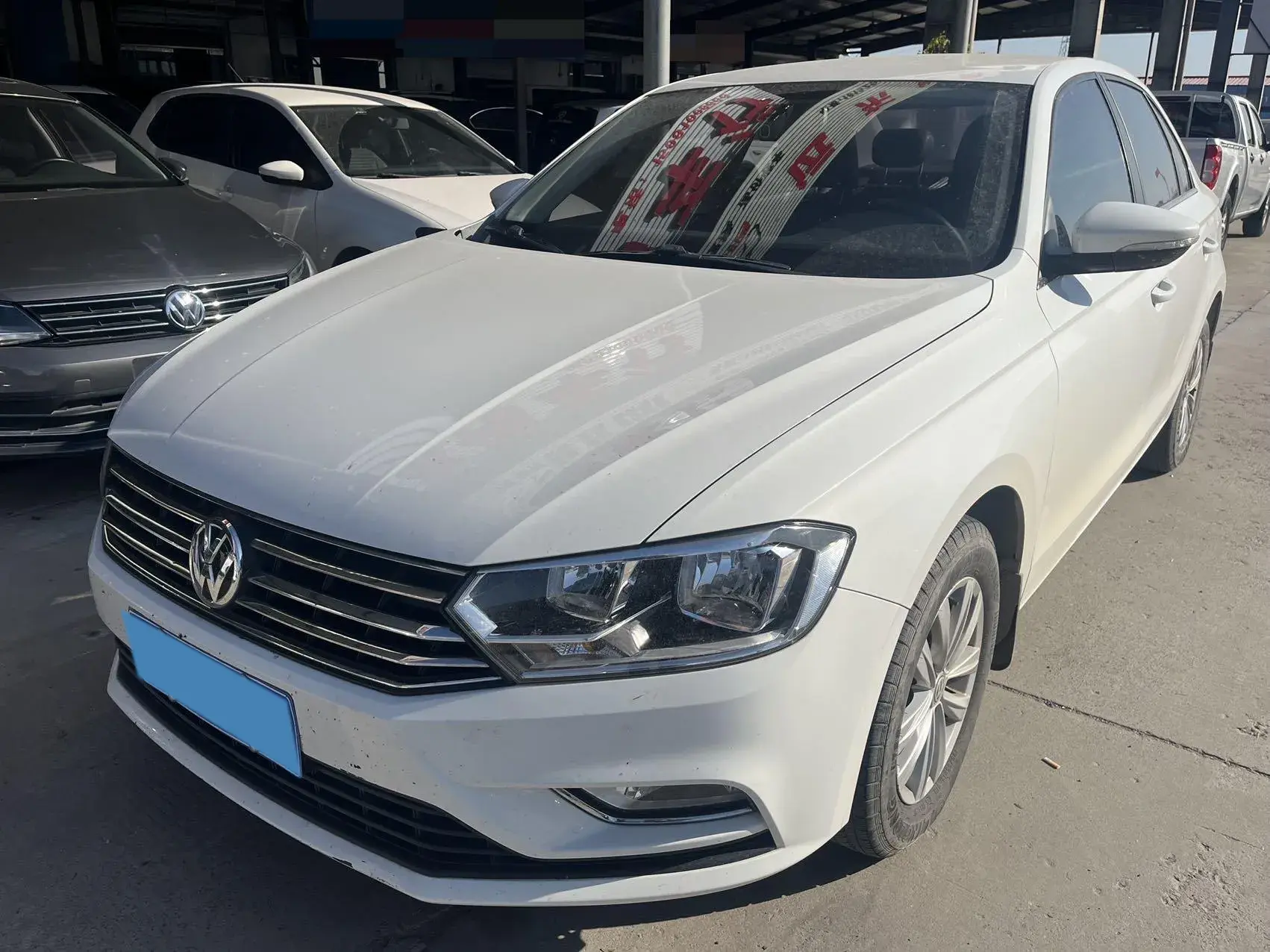 2018 VOLKSWAGEN BORA view 1