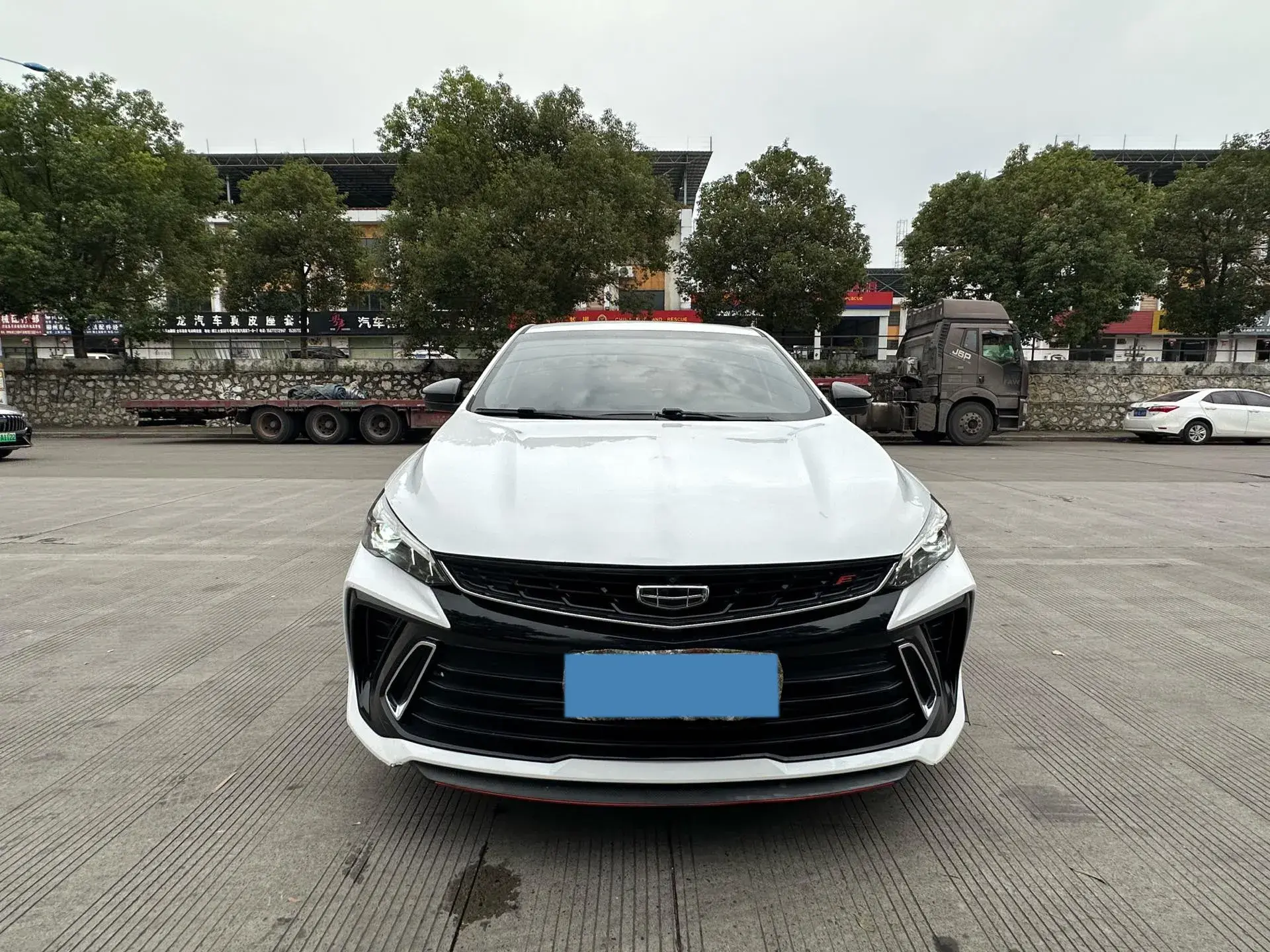 2022 GEELY BINRAY thumbnail 2