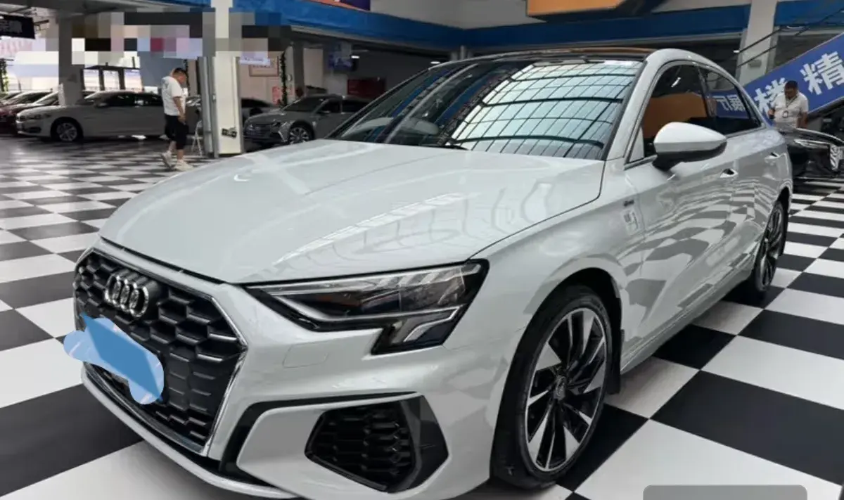 2021 AUDI A3 view 1