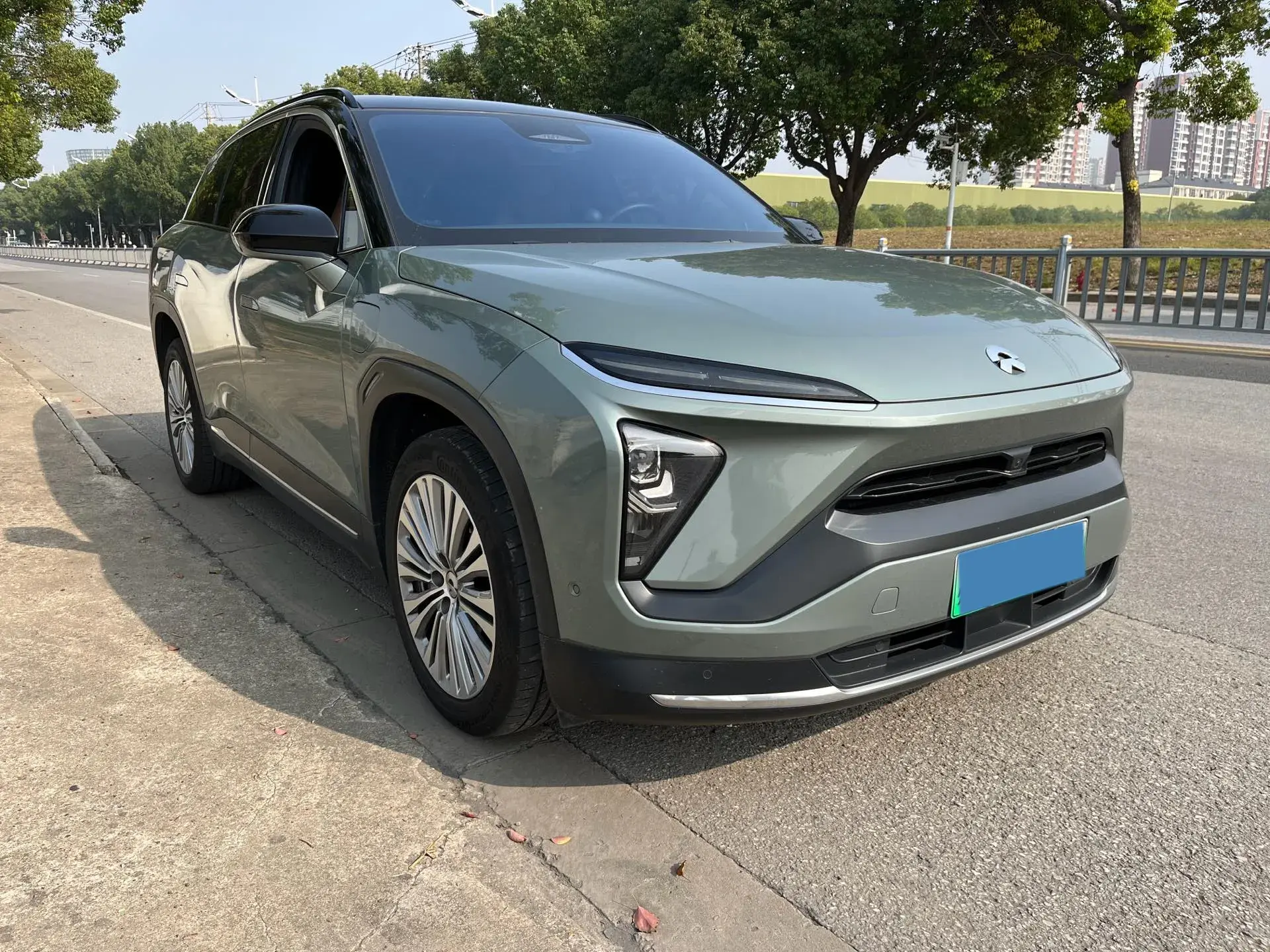 2022 NIO ES6 thumbnail 2