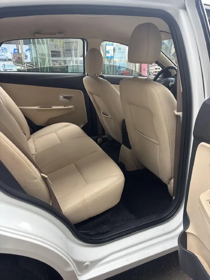 2016 Chery Fulwin 2 1.5L 109HP L4 5MT,autocango,china used car exporter,china ev exporter,chinese used car exporter,chinese used ev exporter