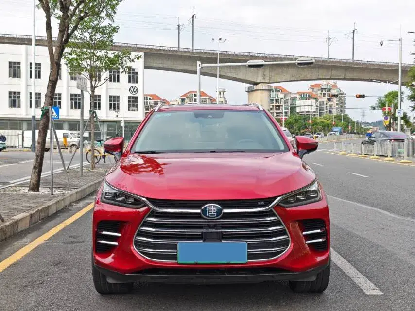 2018 BYD TANG thumbnail 2