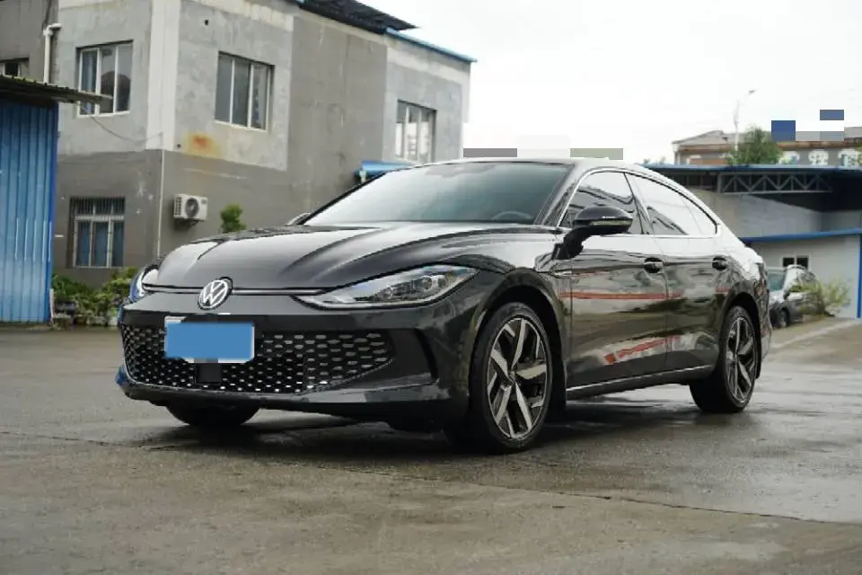 2022 VOLKSWAGEN LAMANDO view 1