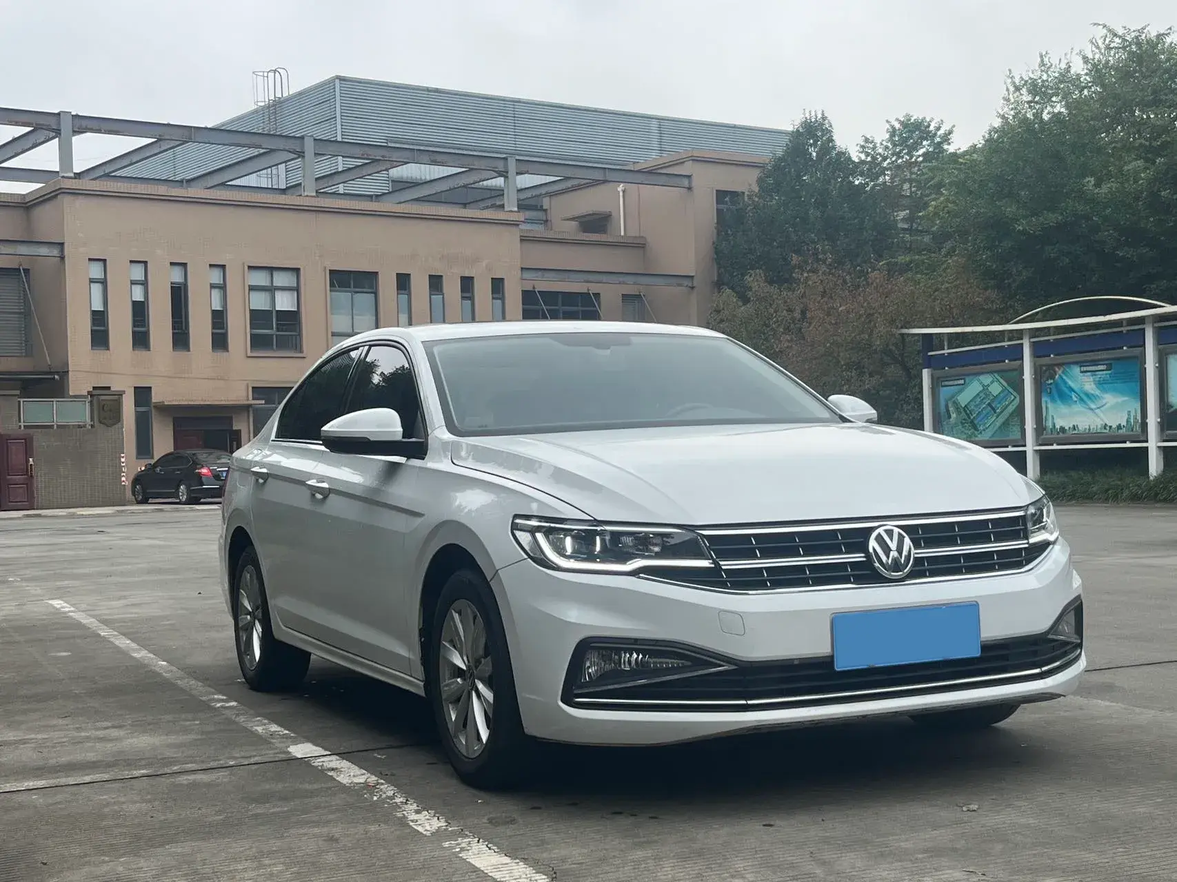 2021 VOLKSWAGEN BORA thumbnail 3