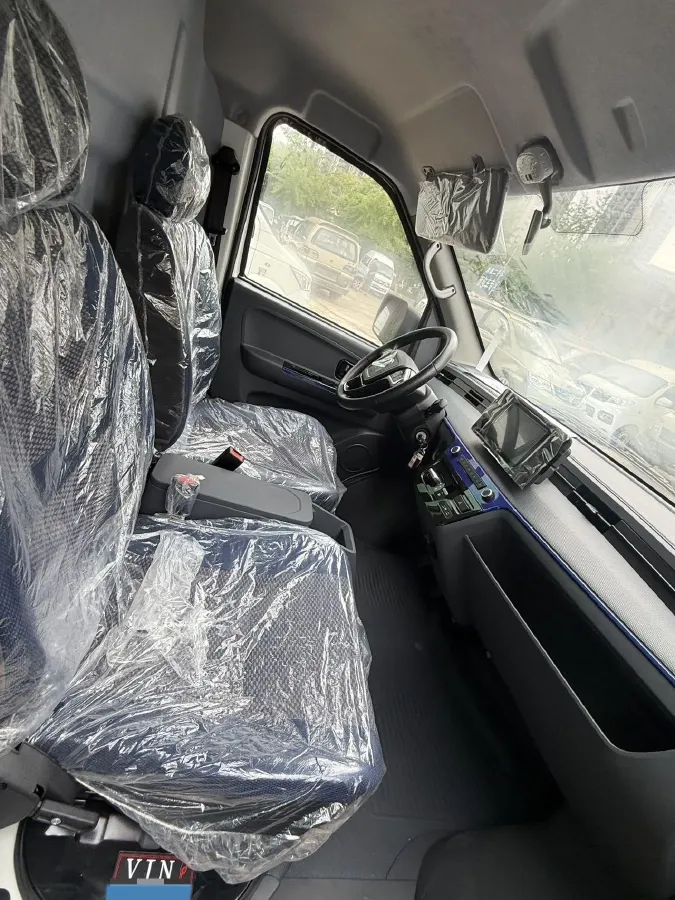 2024 Dongfeng YuFengEM27 BEV 41.472KWH,autocango,china used car exporter,china ev exporter,chinese used car exporter,chinese used ev exporter