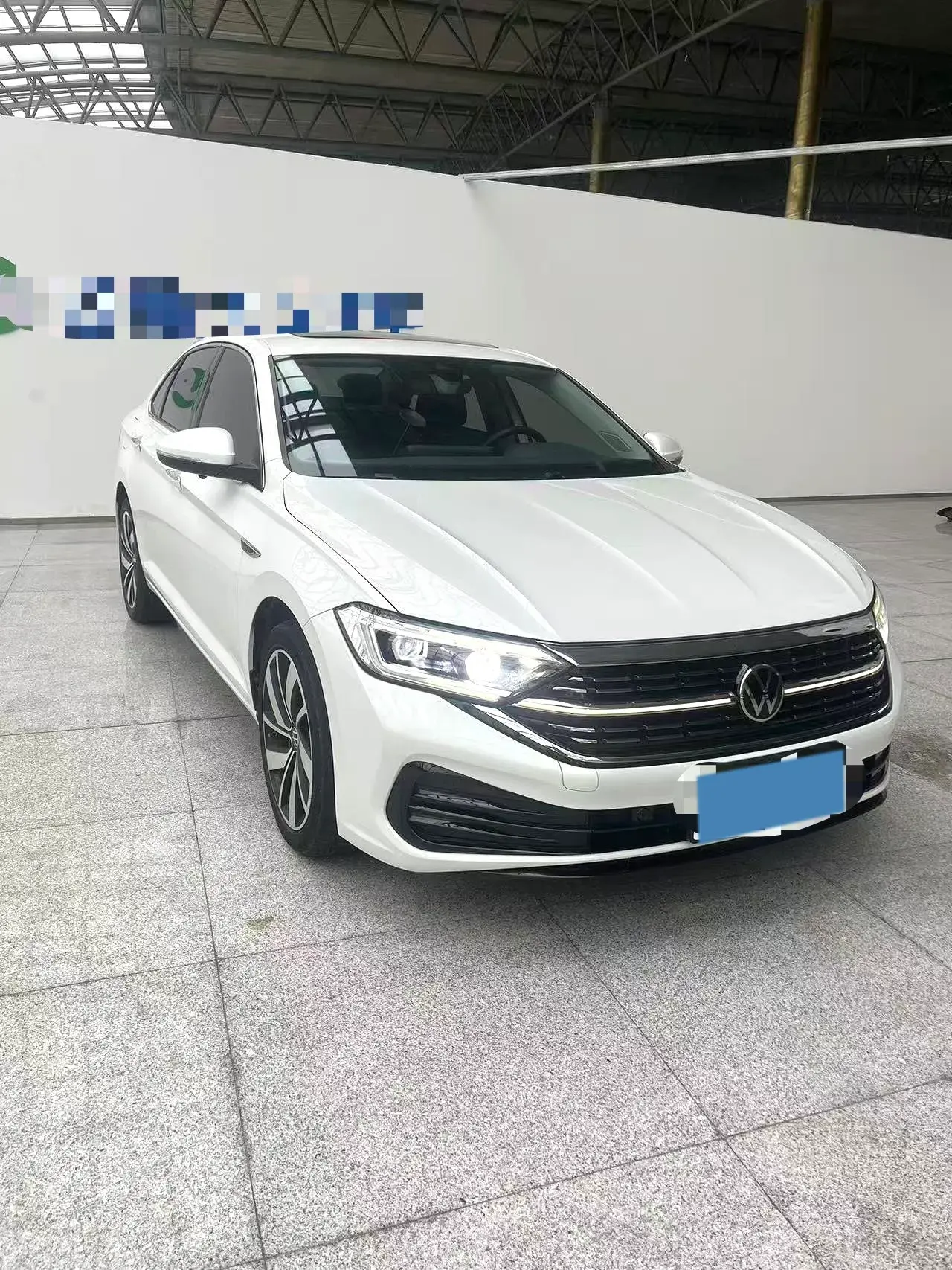 2023 VOLKSWAGEN SAGITAR thumbnail 3