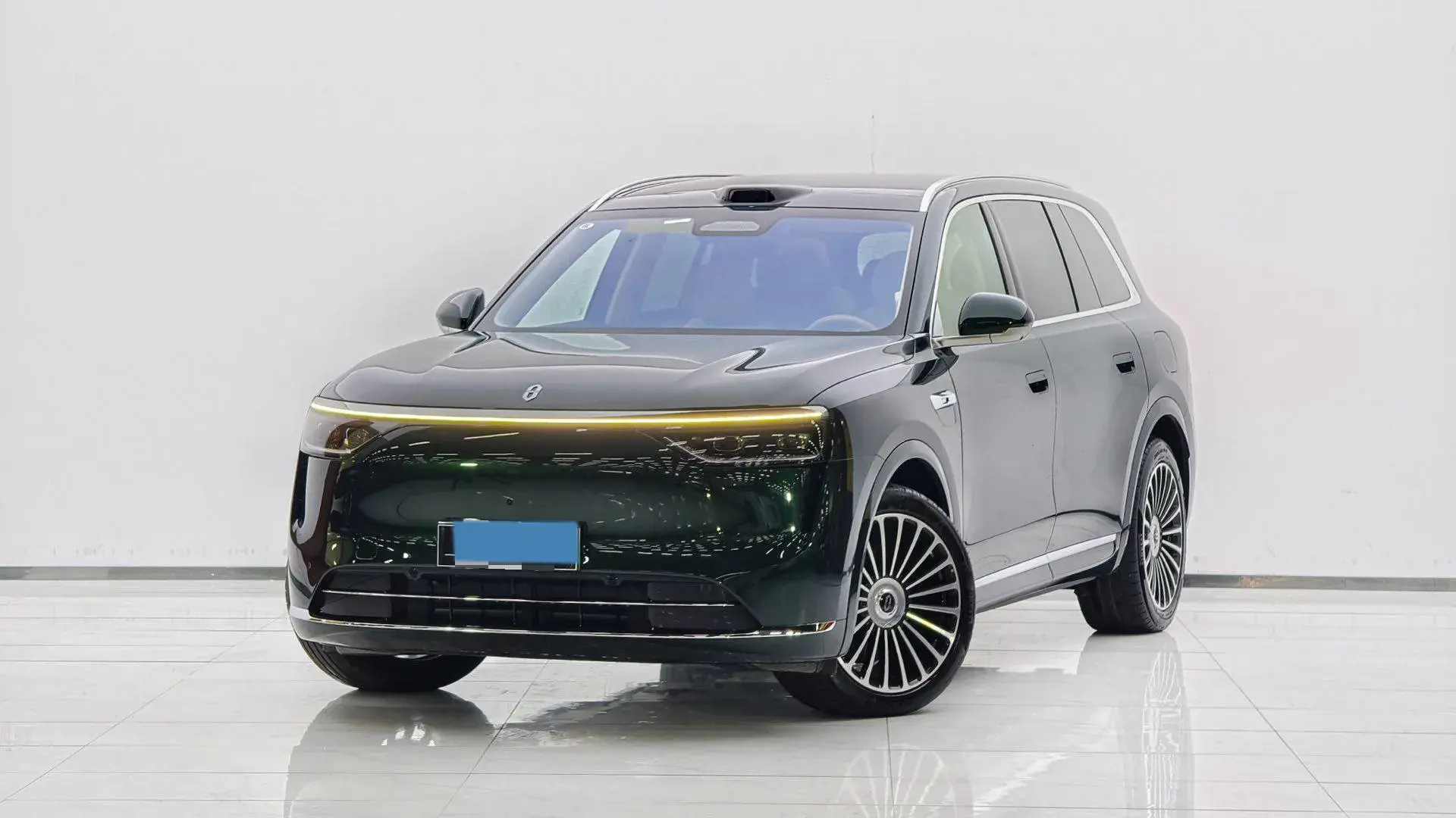 2025 AITO AITO view 1