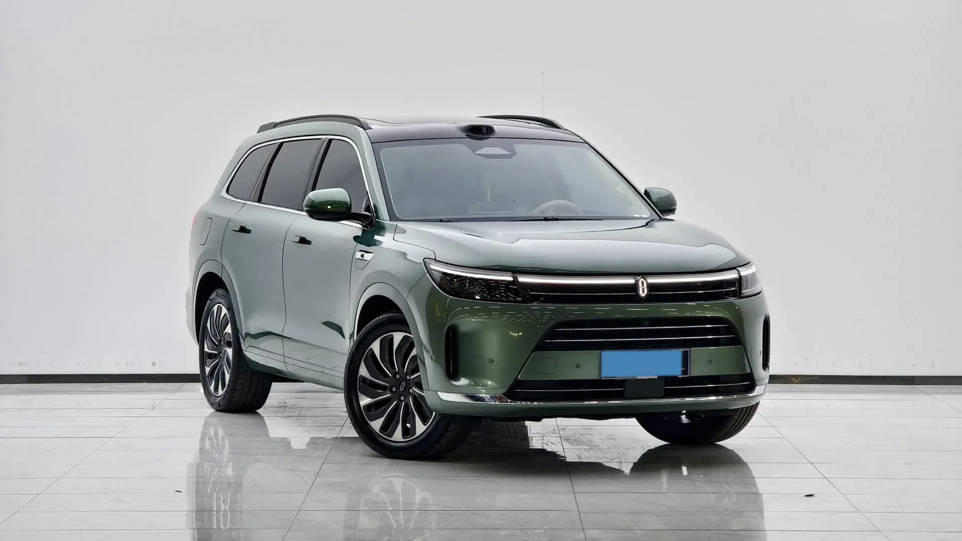 2024 AITO AITO thumbnail 3