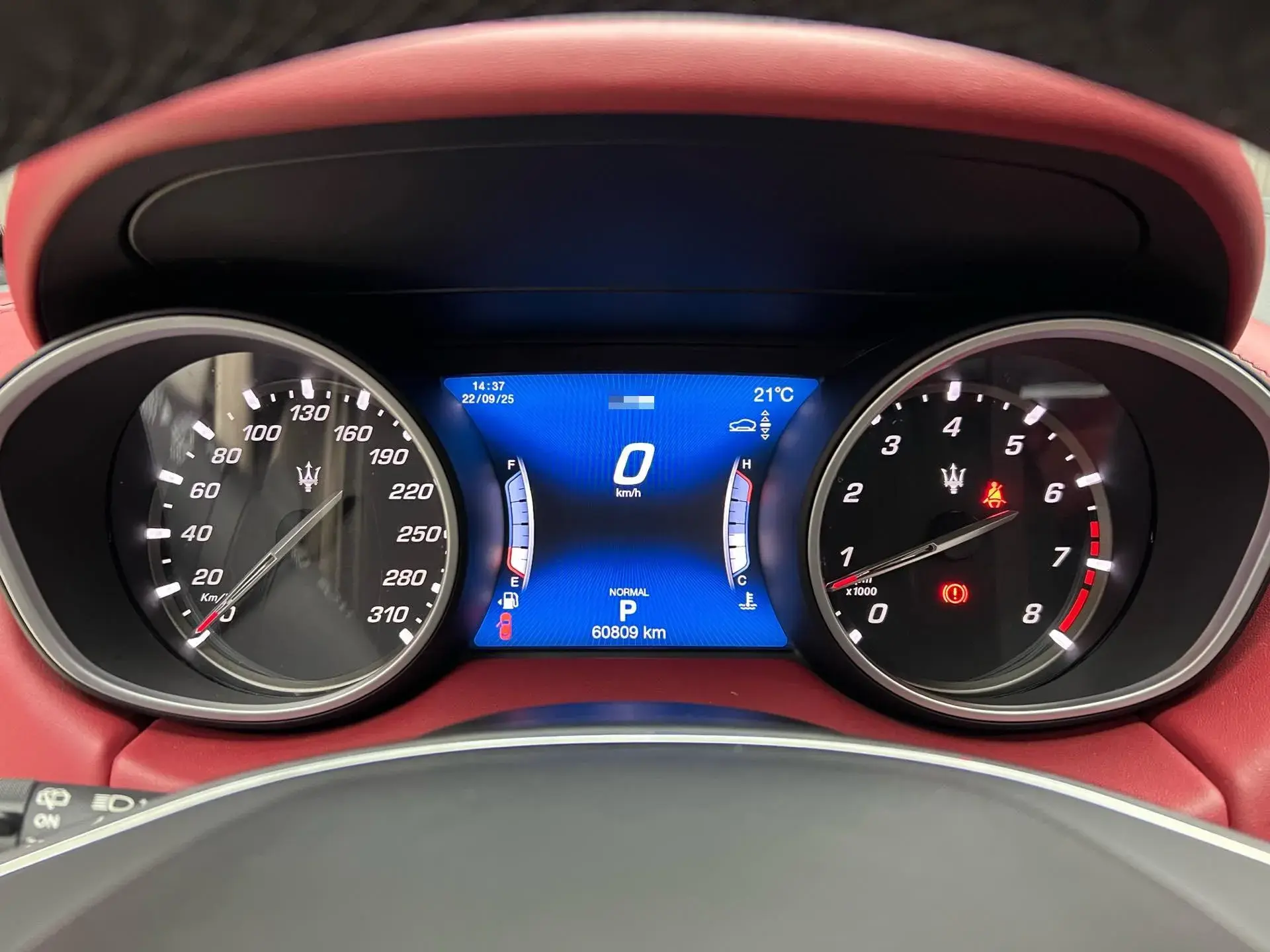 2019 MASERATI LEVANTE thumbnail 2