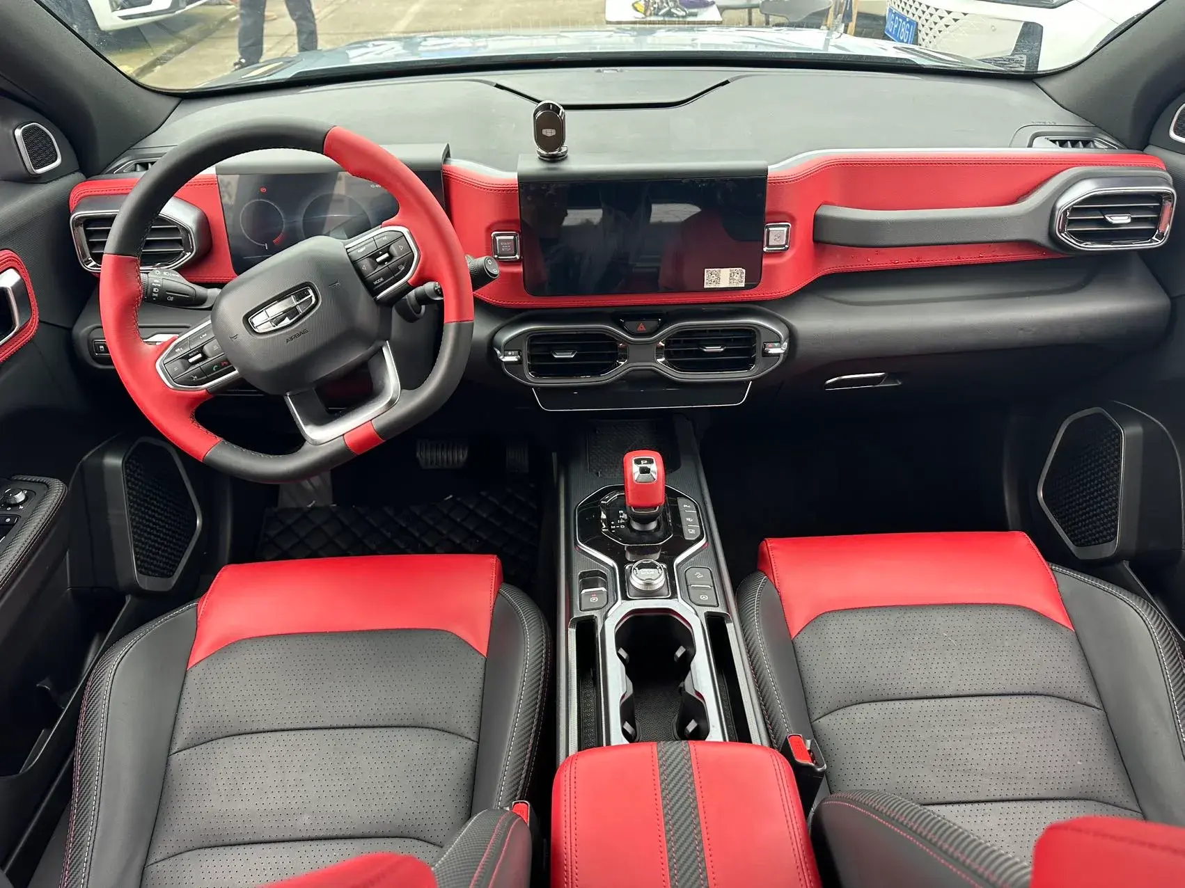 2020 GEELY ICON thumbnail 4