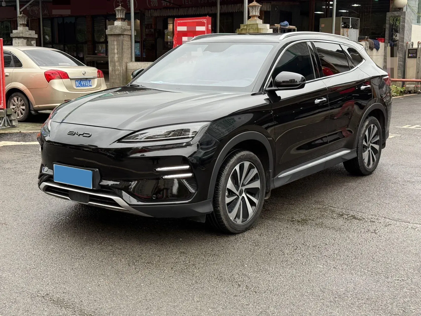 2024 BYD SONG view 1