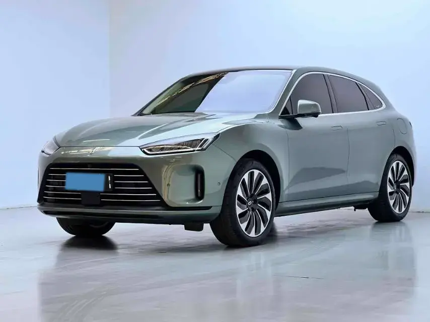 2022 AITO AITO view 1