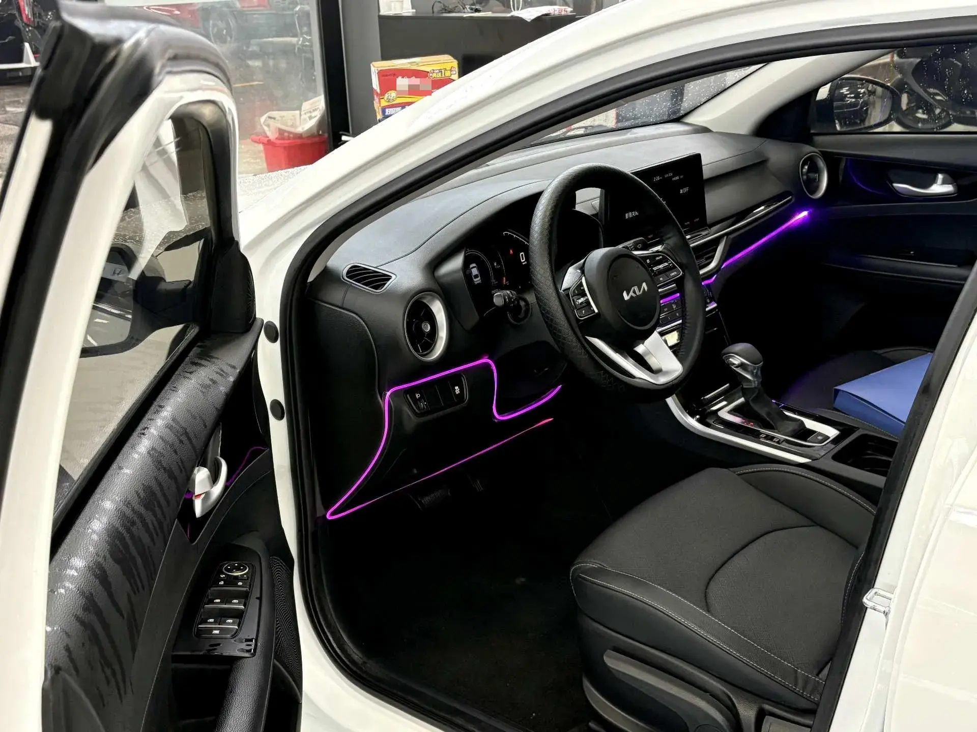 2021 KIA K3 thumbnail 4