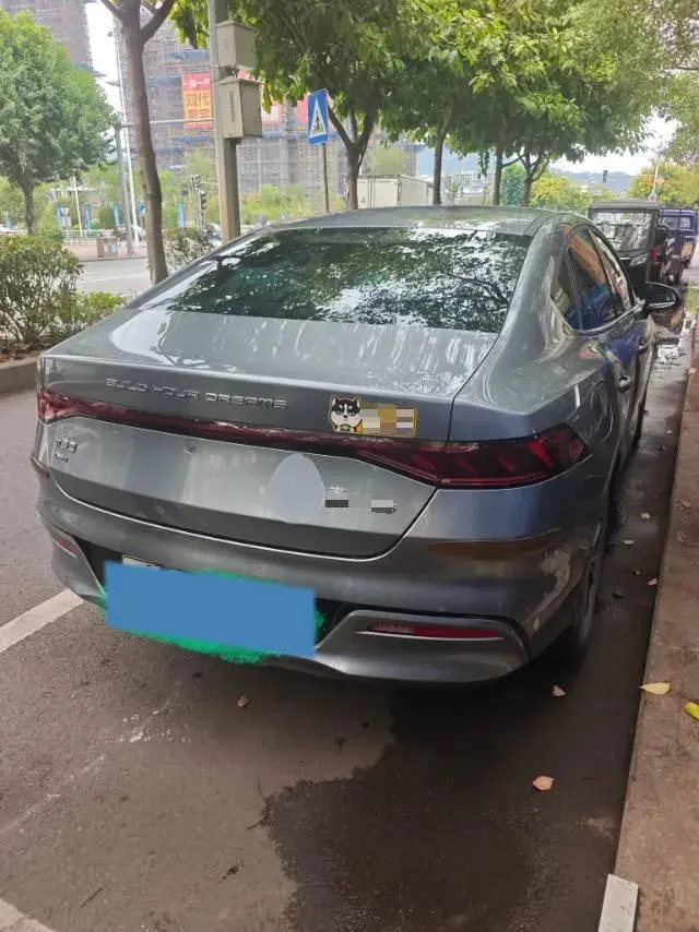 2023 BYD QIN thumbnail 2