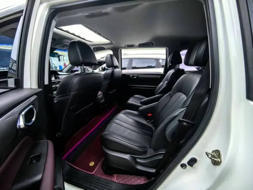 2021 GAC TRUMPCHI thumbnail 4