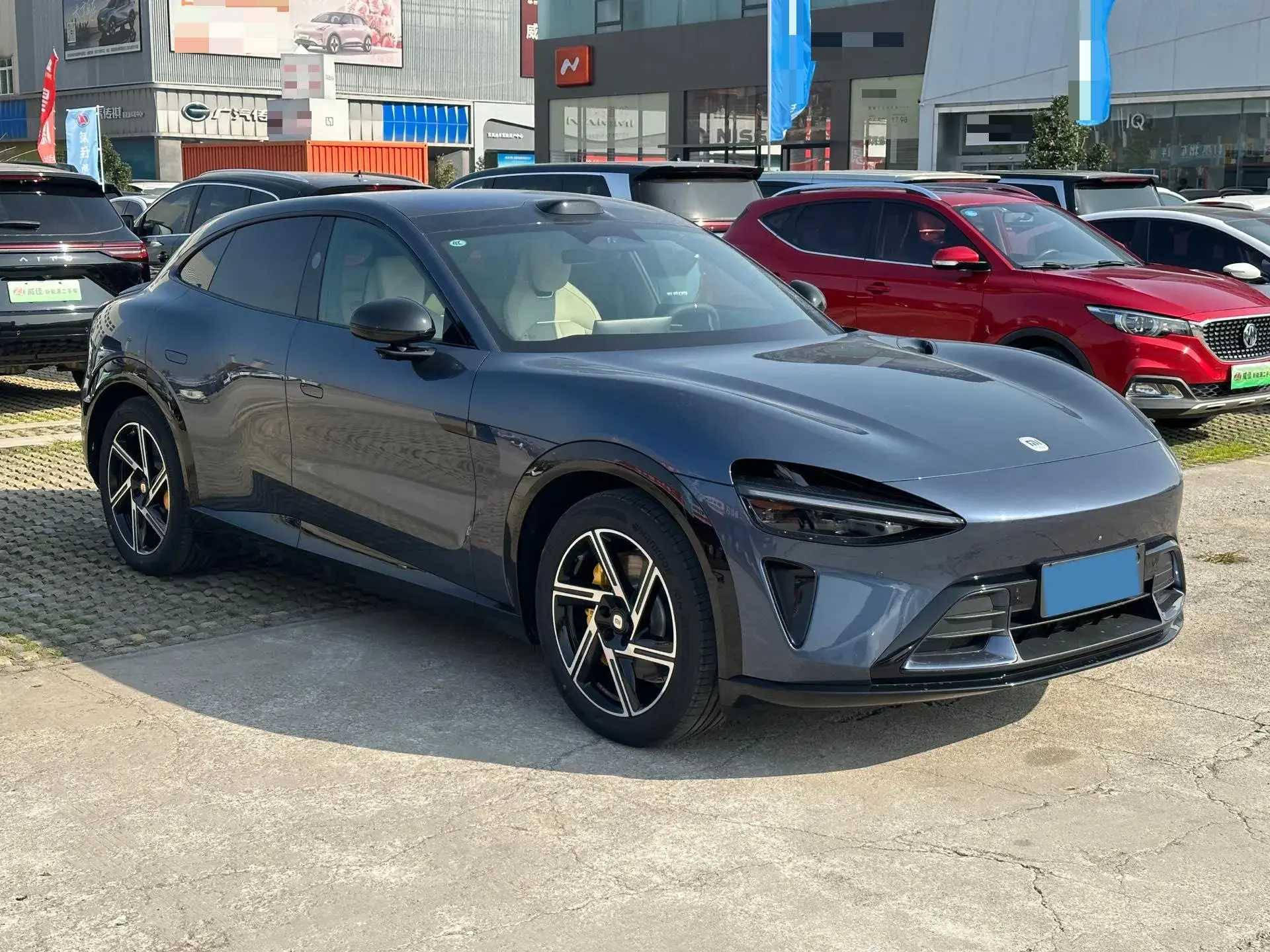 2025 MI YU7 thumbnail 3