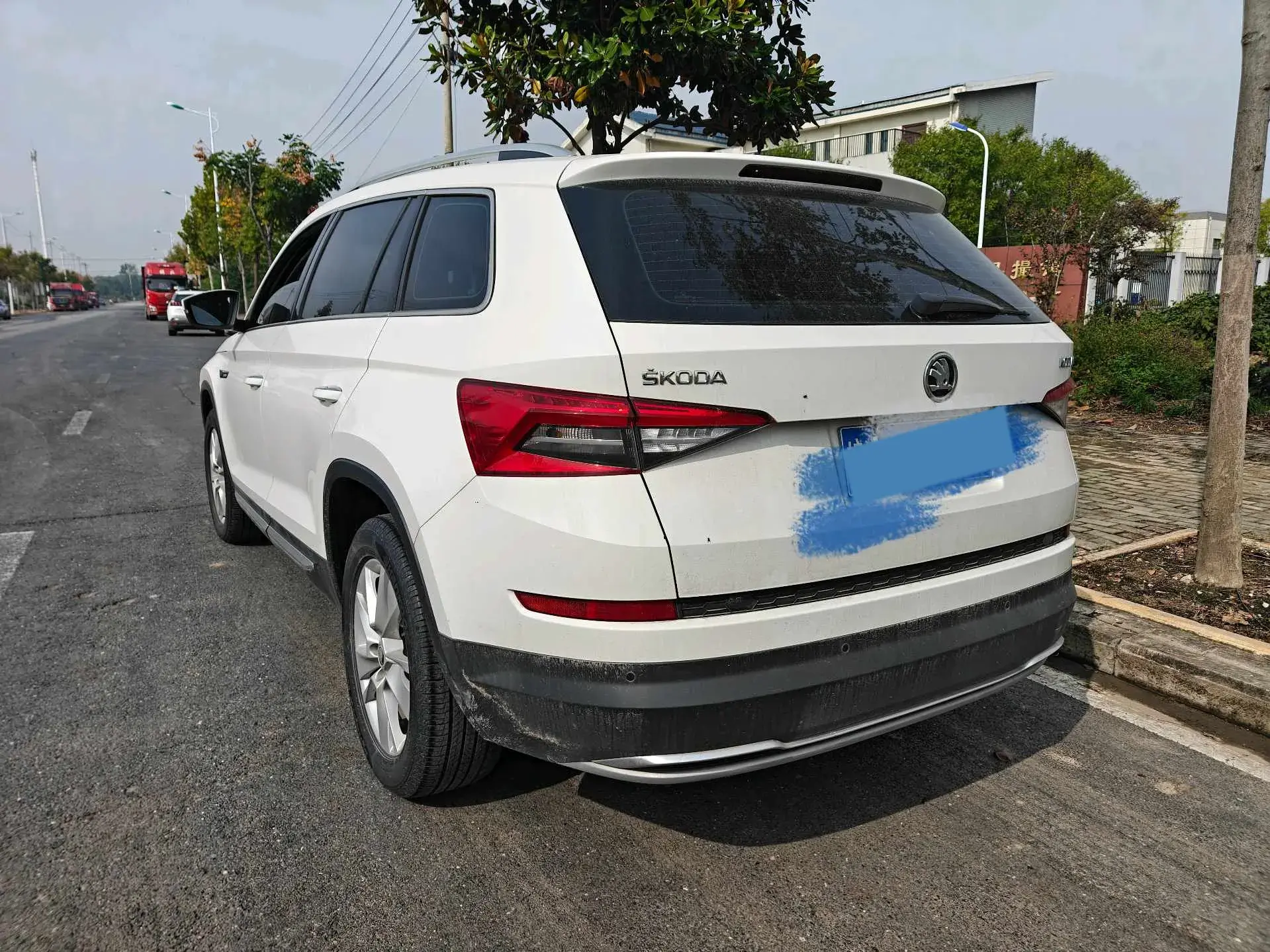 2018 SKODA KODIAK thumbnail 3