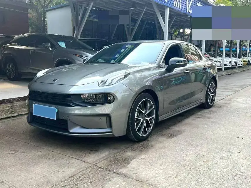 2021 LYNK&CO 03 view 1