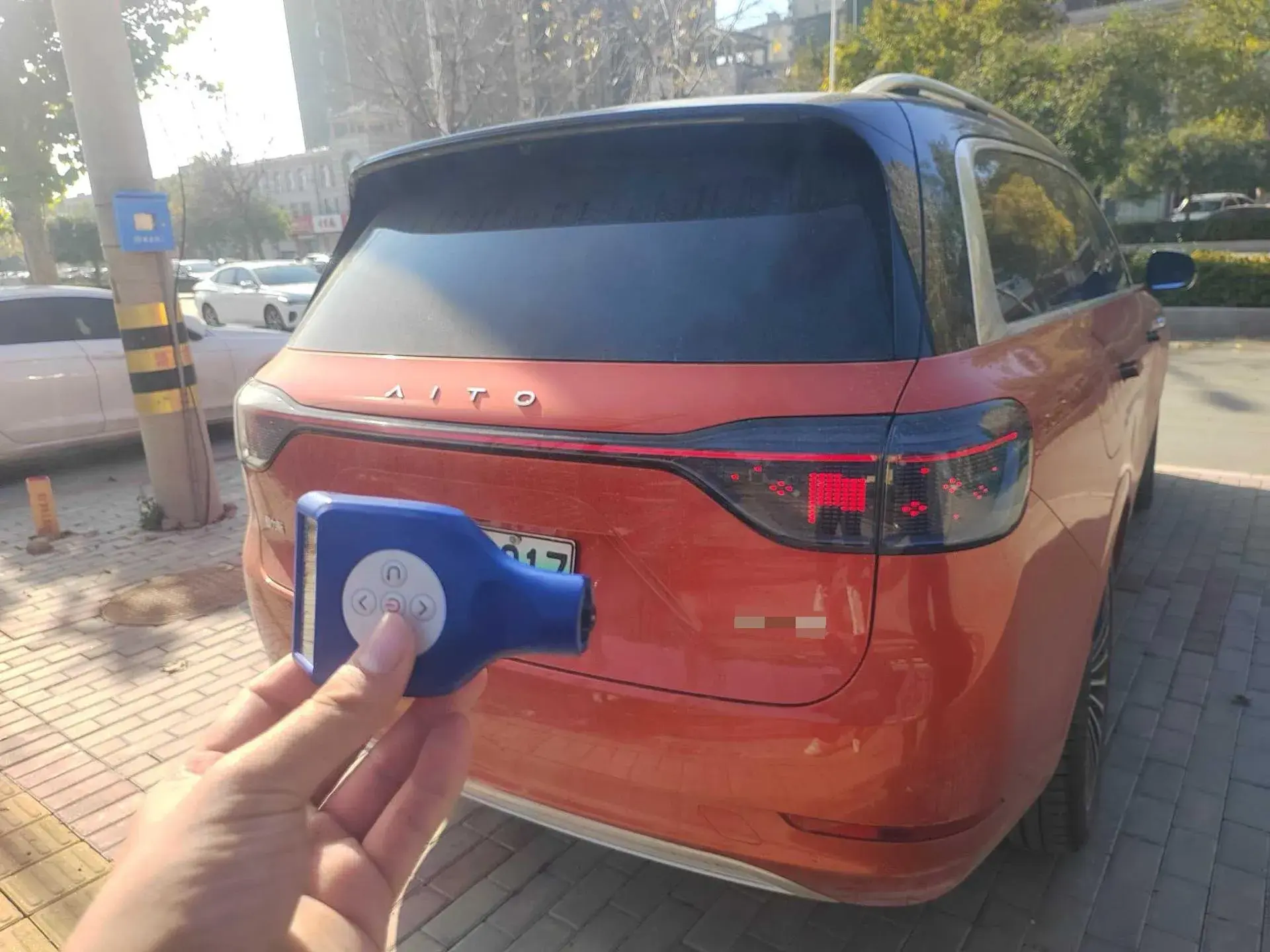 2024 AITO AITO thumbnail 4