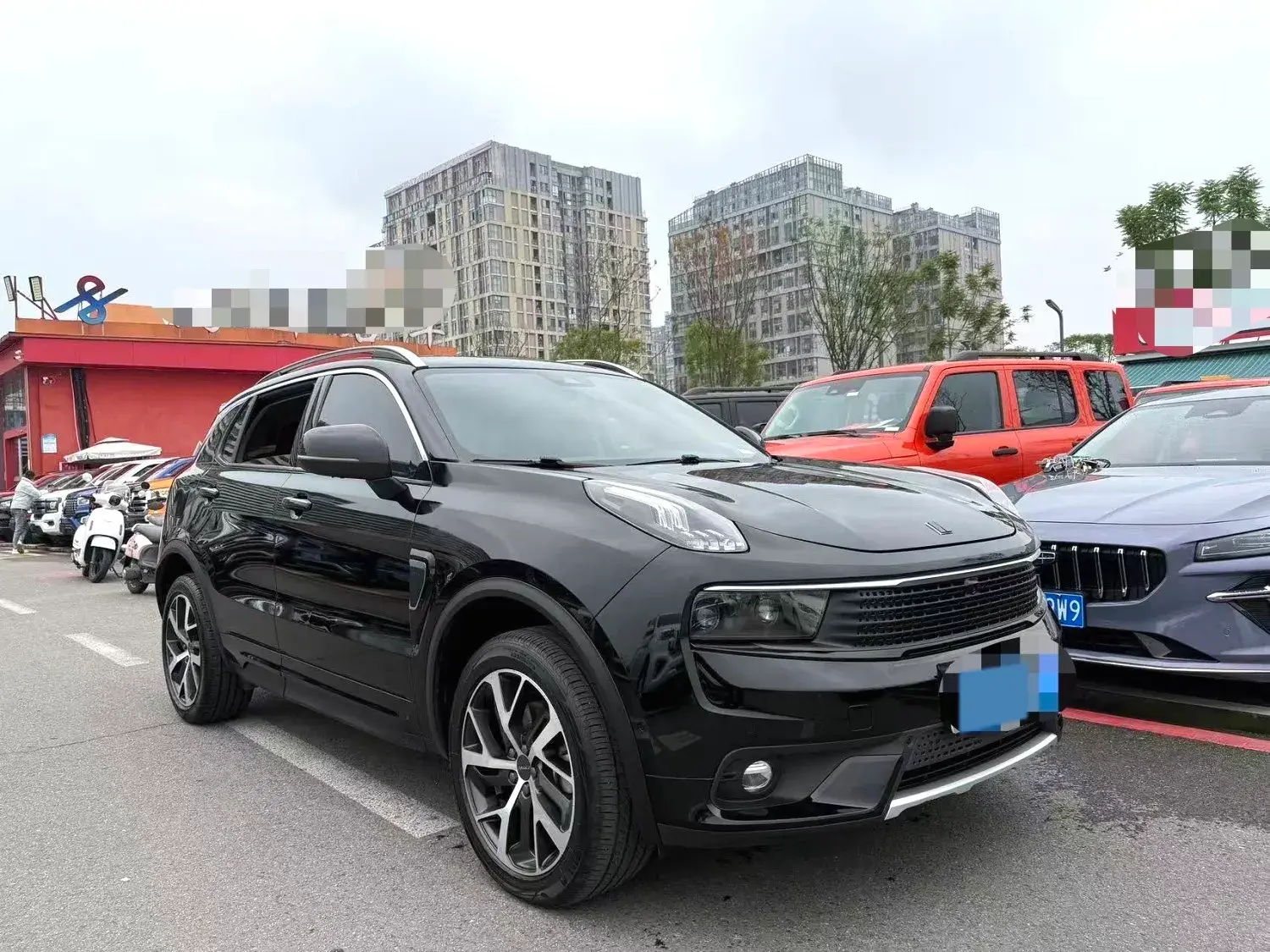 2019 LYNK&CO 01 thumbnail 3