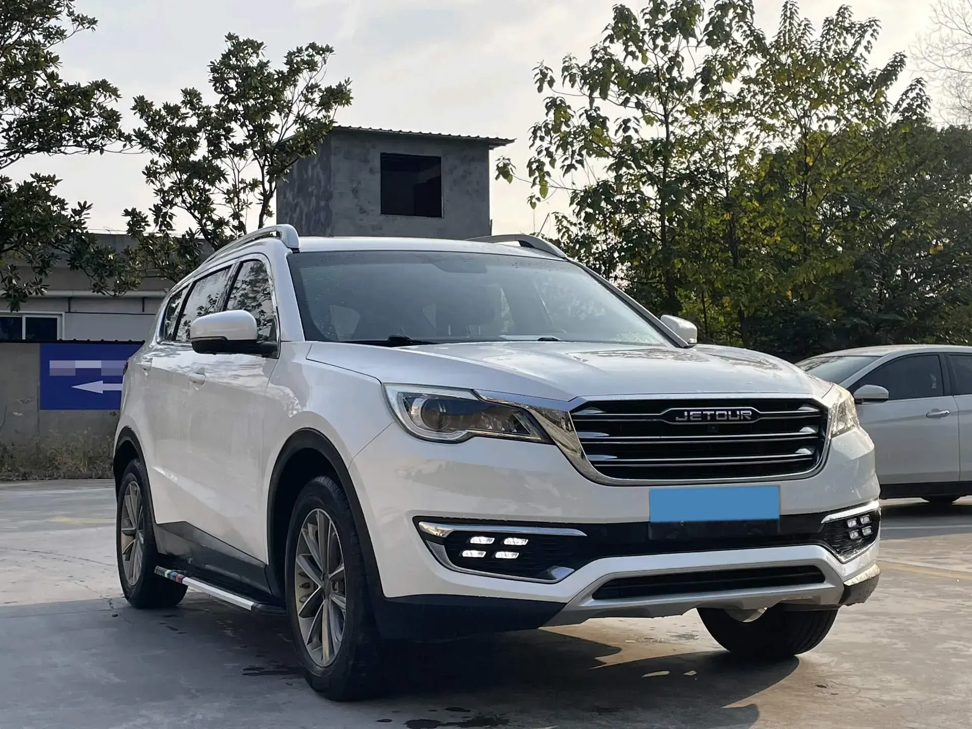 2018 JETOUR X70 thumbnail 2