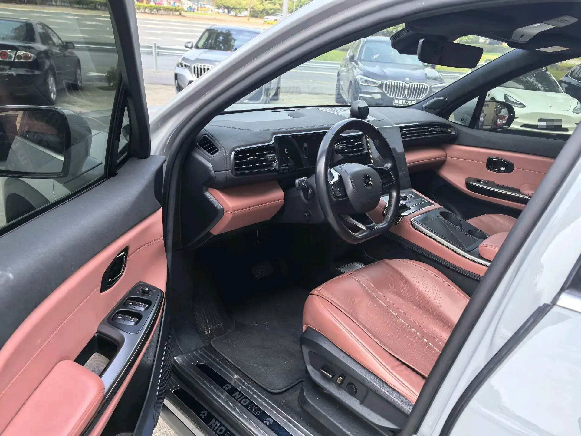 2020 NIO EC6 thumbnail 2