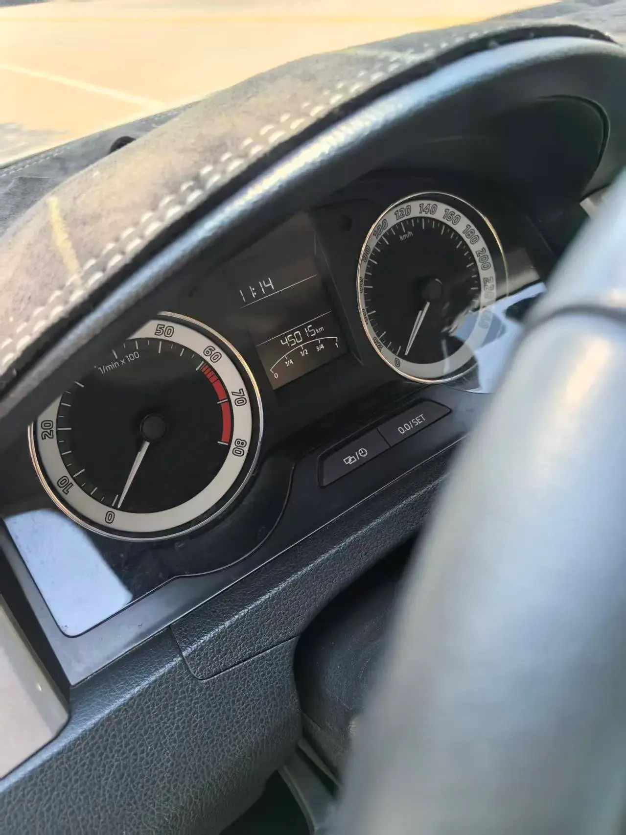 2019 SKODA RAPID thumbnail 2