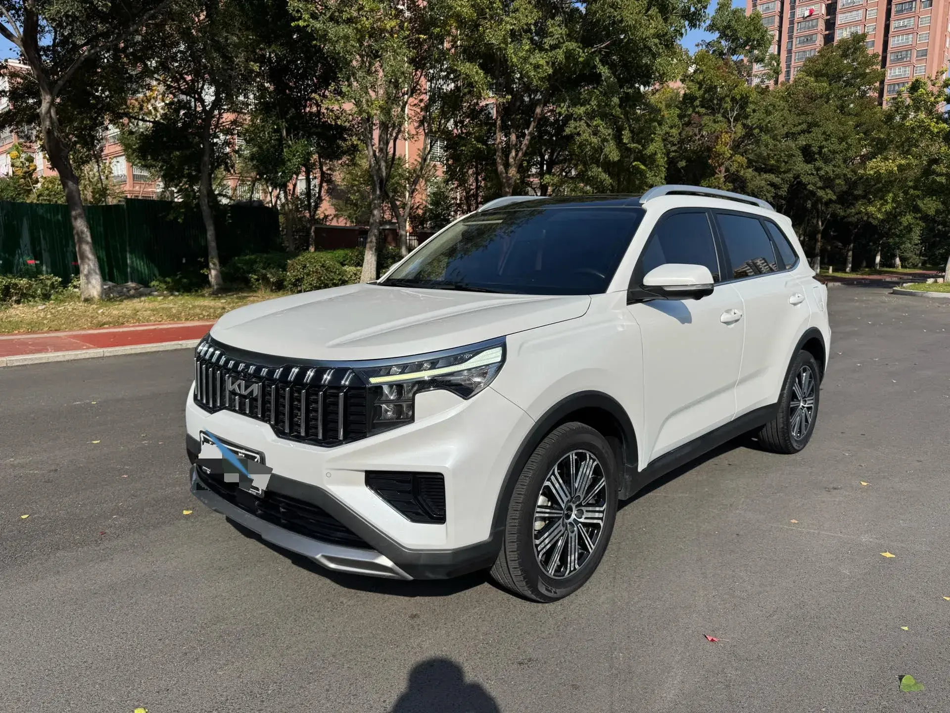 2021 KIA SPORTAGE view 1