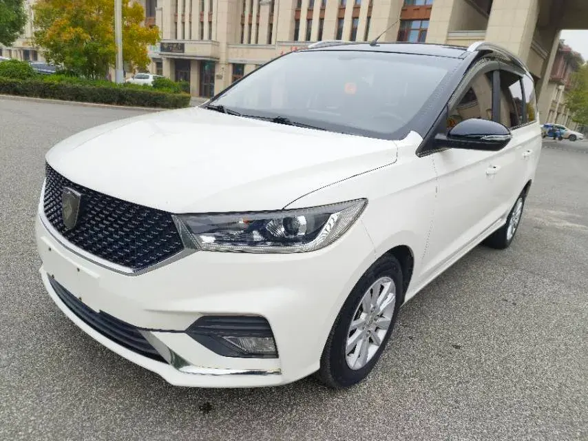 2019 BAOJUN 360 view 1