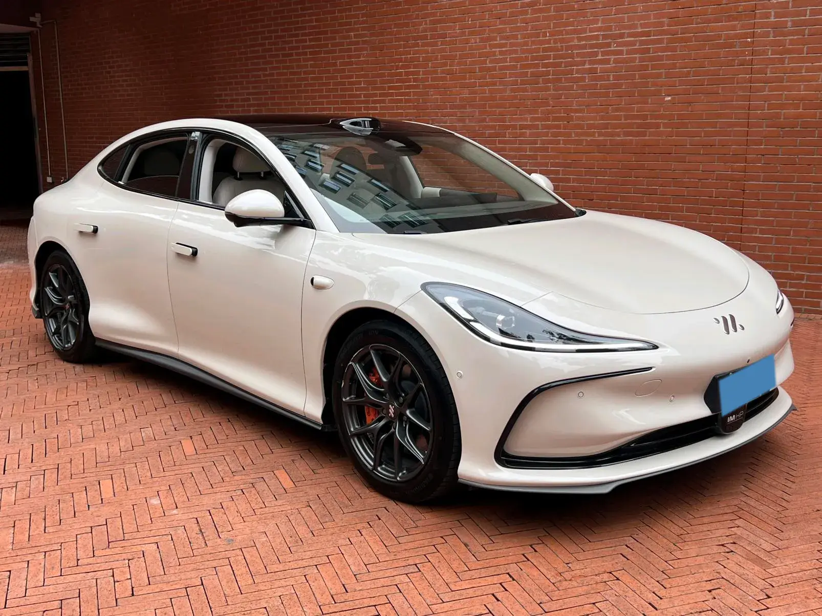 2024 IM L6 thumbnail 3