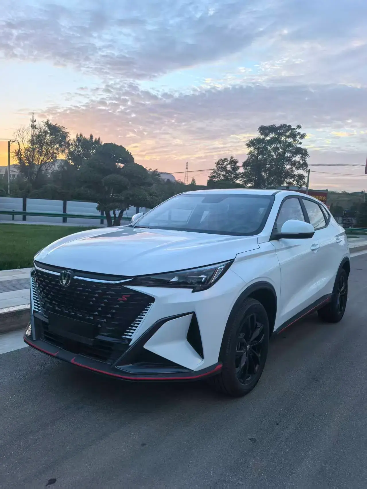 2025 CHANGAN X5 view 1