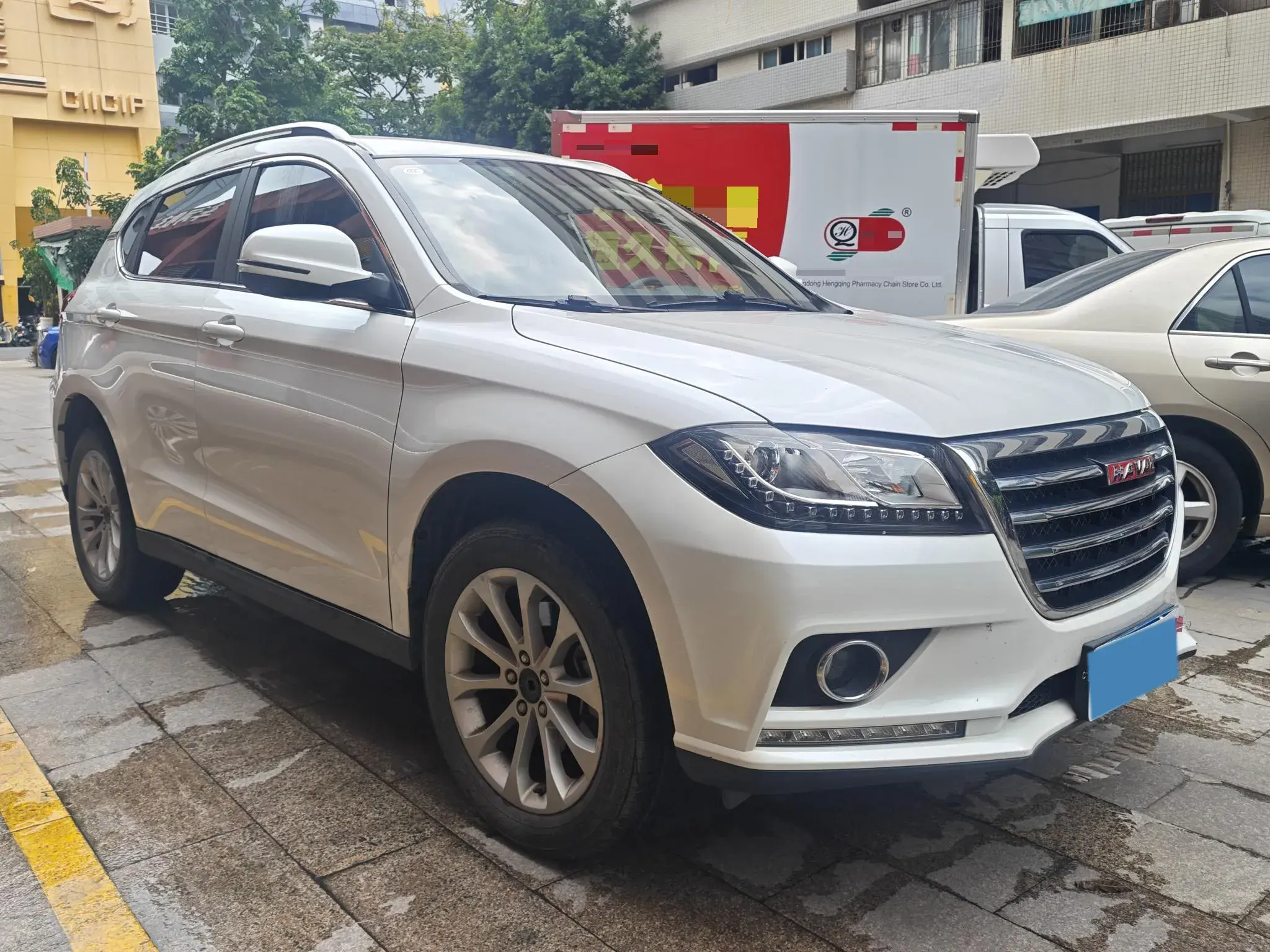 2017 HAVAL H2 thumbnail 3